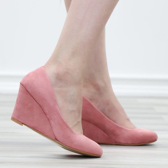Low Wedge Heel Mauve Faux Suede Round Toe - Picture 5 of 11
